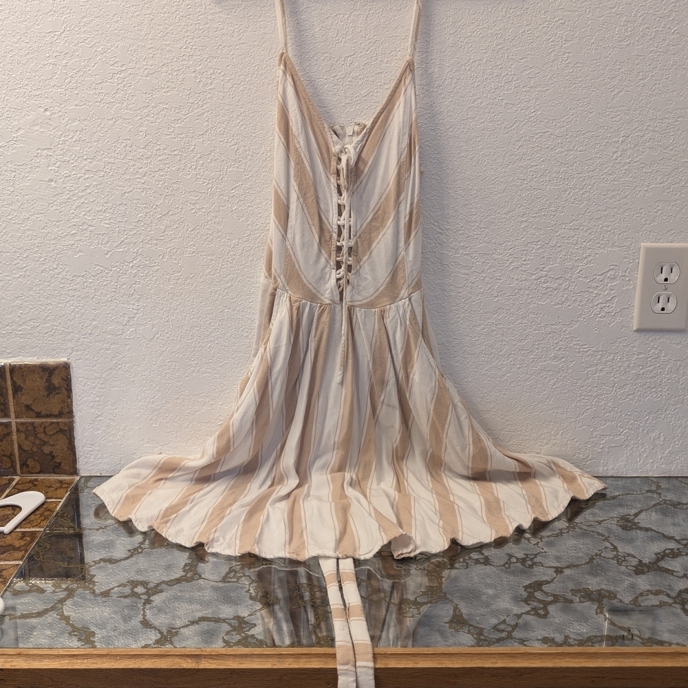 Gianni Bini Beige and White Striped Top